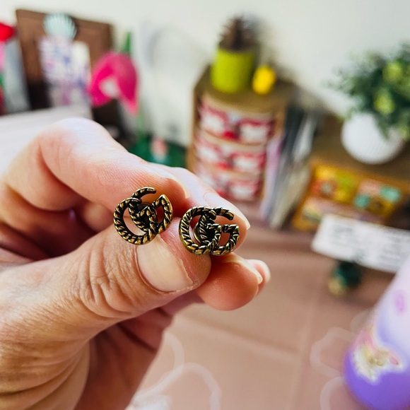GUCCI GG gold twisted stud earrings - Picture 1 of 6